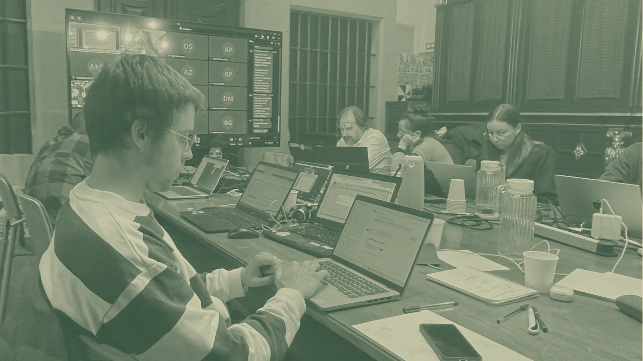 Developing the GDDS through collaborative code sprints