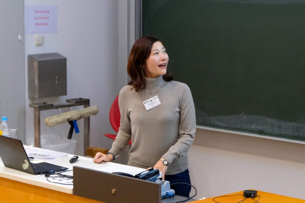 Kaori Otsu, CREAF researcher during her presentation at SmartForest 2026.